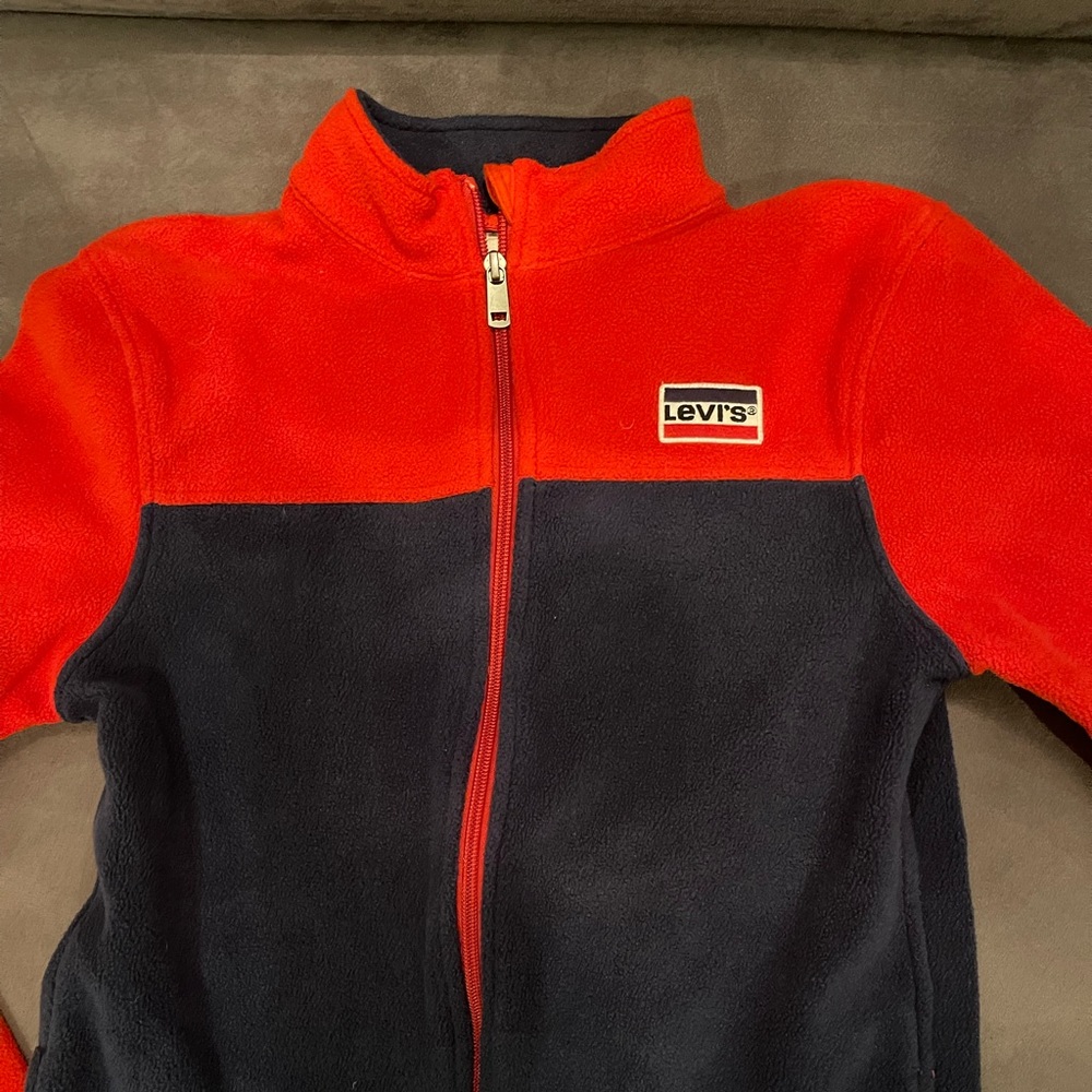 LEVIS SWEATER